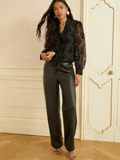 Love & Roses Black Velvet Bow Long Sleeve Pussybow Blouse^Women Blouses & Shirts