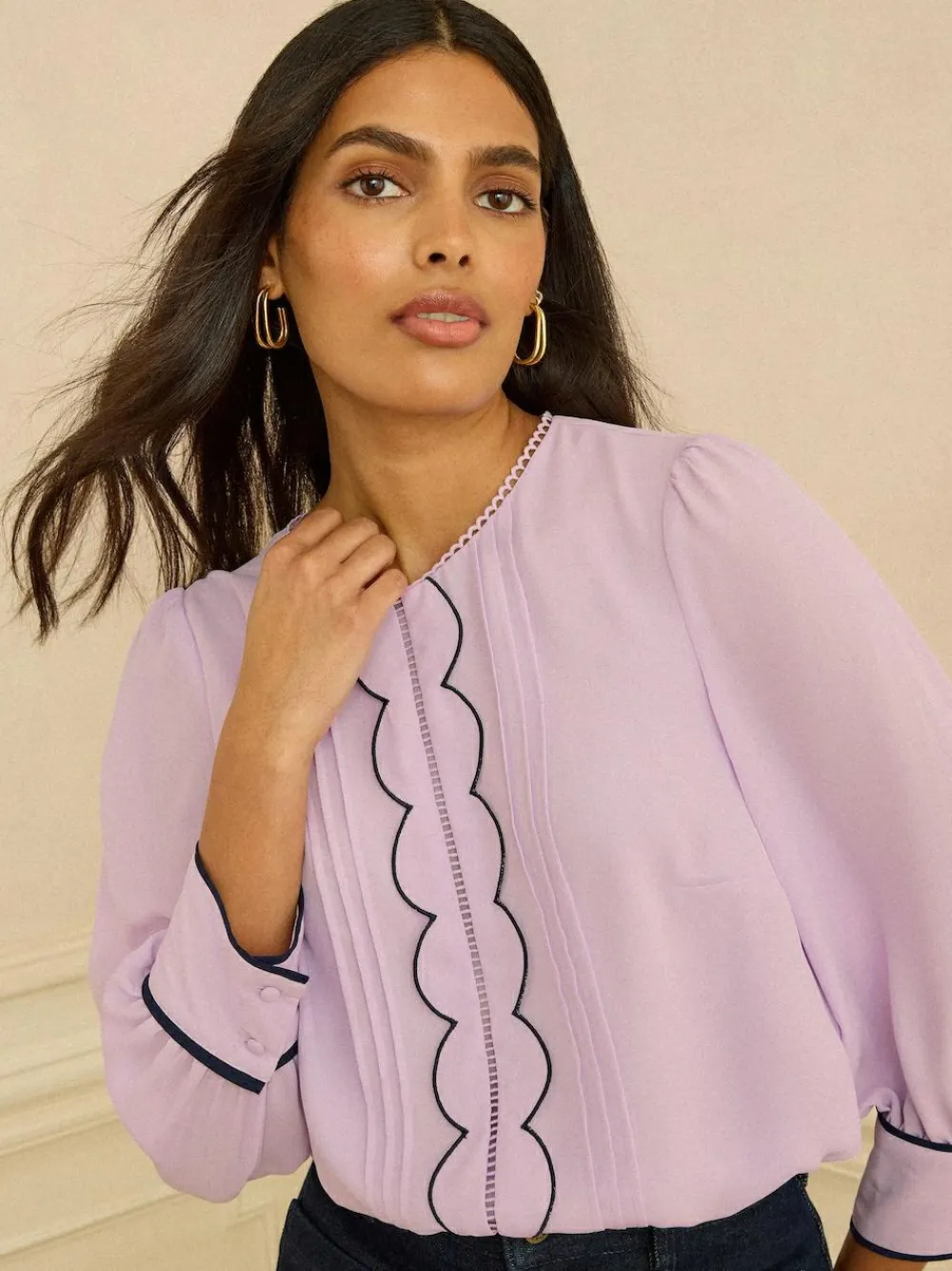 Sale Love & Roses 3/4 Sleeve Scallop Detail Blouse Lilac