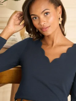 Love & Roses Navy Scallop V-Neck Long Sleeve Jersey Top^Women Tops & T-Shirts