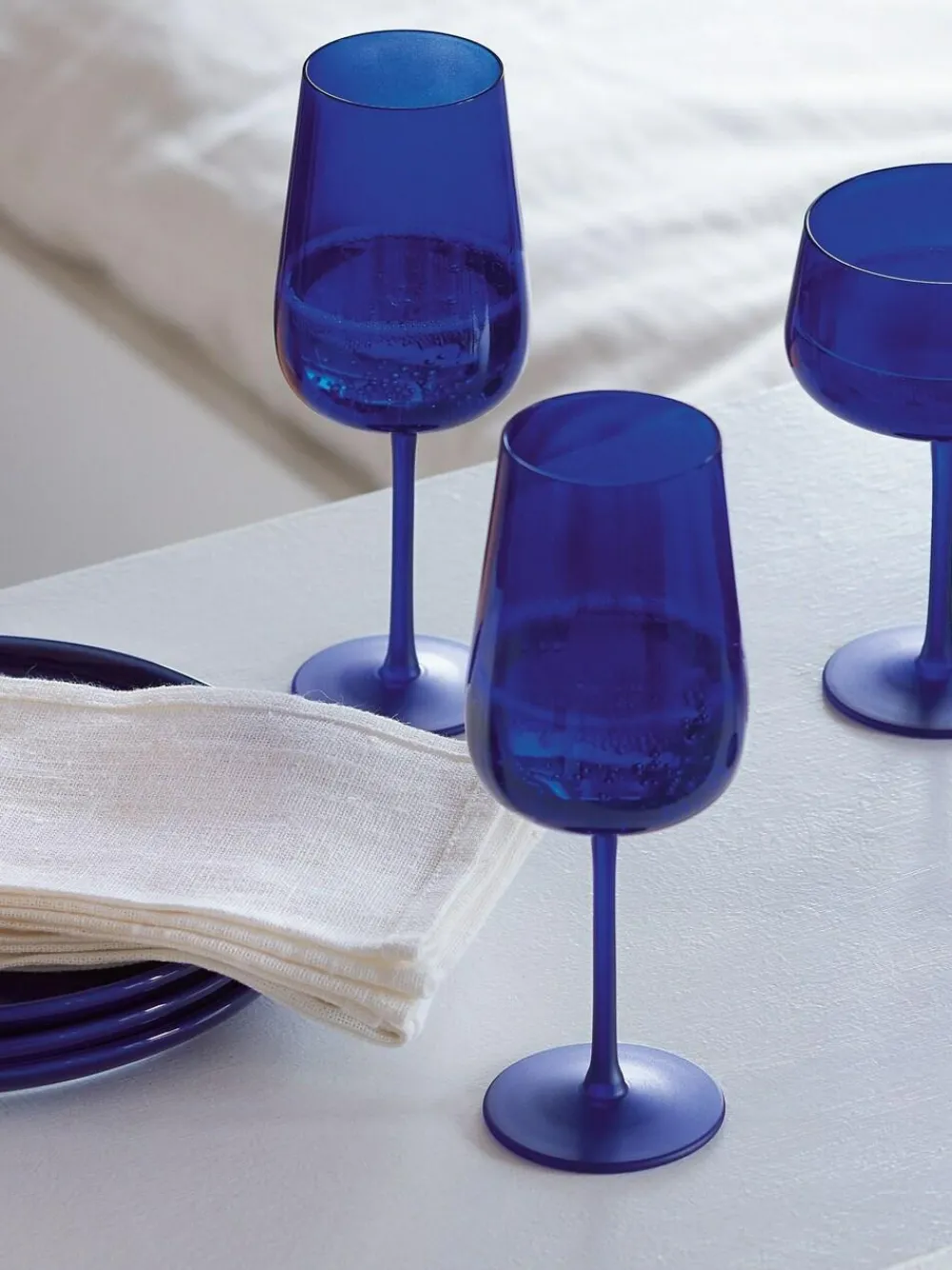 LSA International Set of 2 Arc Contrast Flute Glasses 280ml^ Glassware|Branded Kitchenware