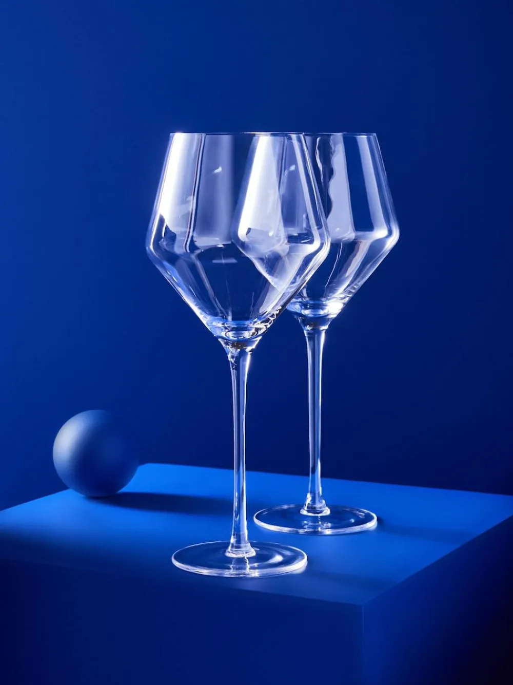 MADE.COM Clear Velma Crystal Tapered Set of 4 Red Wine Glasses^ Glassware|Branded Kitchenware