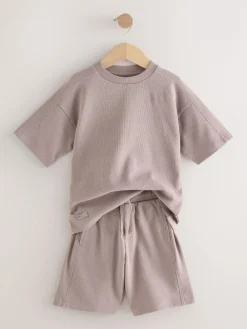 Next Textured Short Sleeve T-Shirt and Shorts Set (3-16yrs)^BOY Sets & Outfits|Sweatshirts & Hoodies
