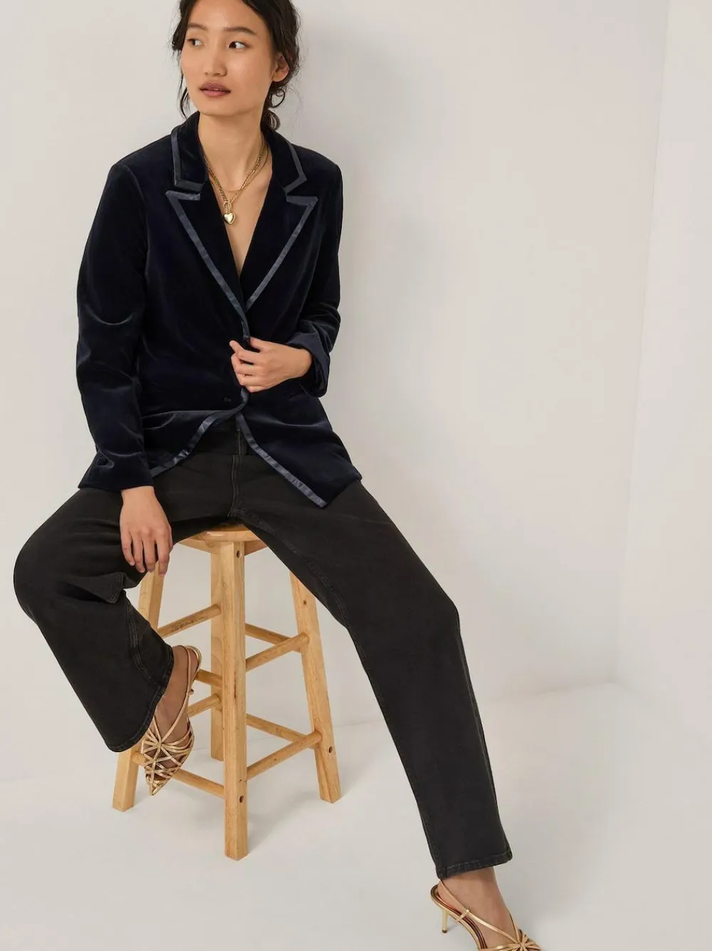 Best Monsoon Mila Single Breasted Velvet Blazer Blue