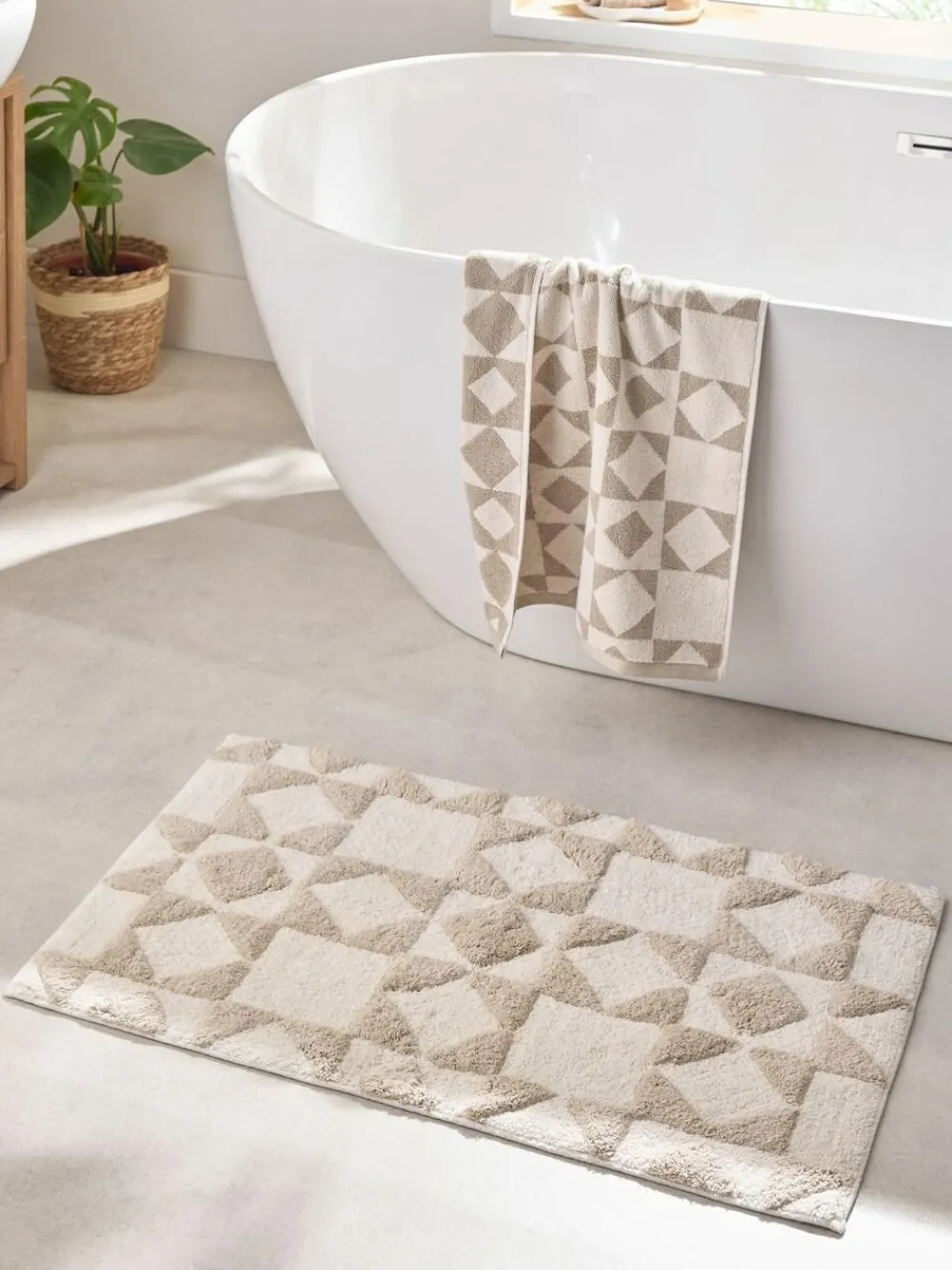 Best Next Natural Geo 100% Cotton Bath Mat