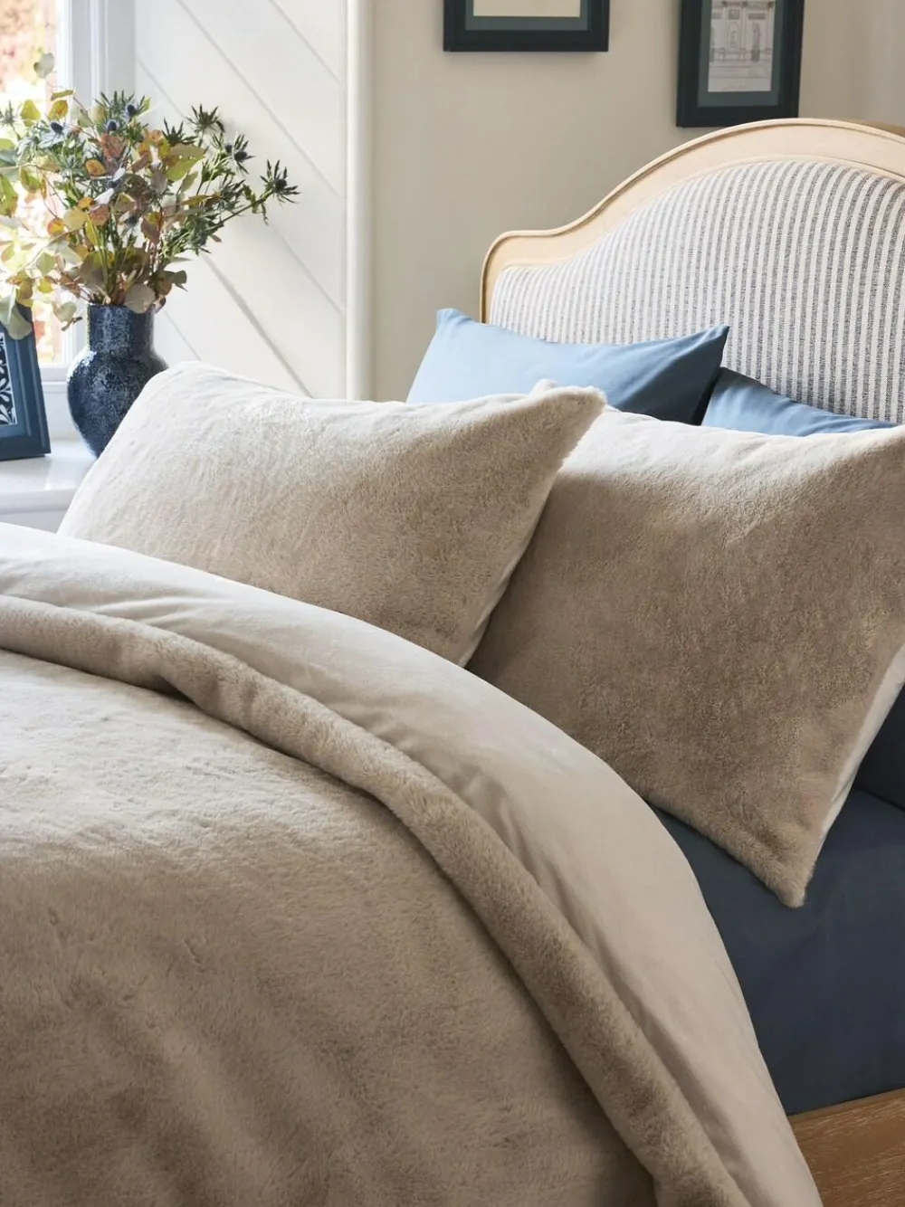 Clearance Next Plush Faux Fur Duvet Cover and Pillowcase Set Natural Oyster