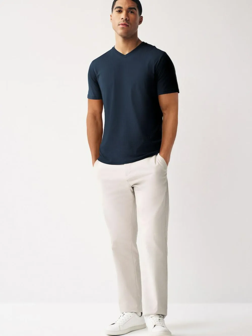 Outlet Next Navy Blue Regular Fit Essential V-Neck T-Shirt