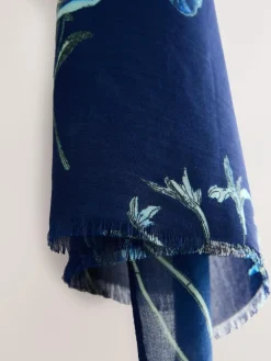 Next Navy Floral Print Print Kew Collection Lightweight Scarf^Women Hats, Gloves & Scarves|Hats, Gloves & Scarves