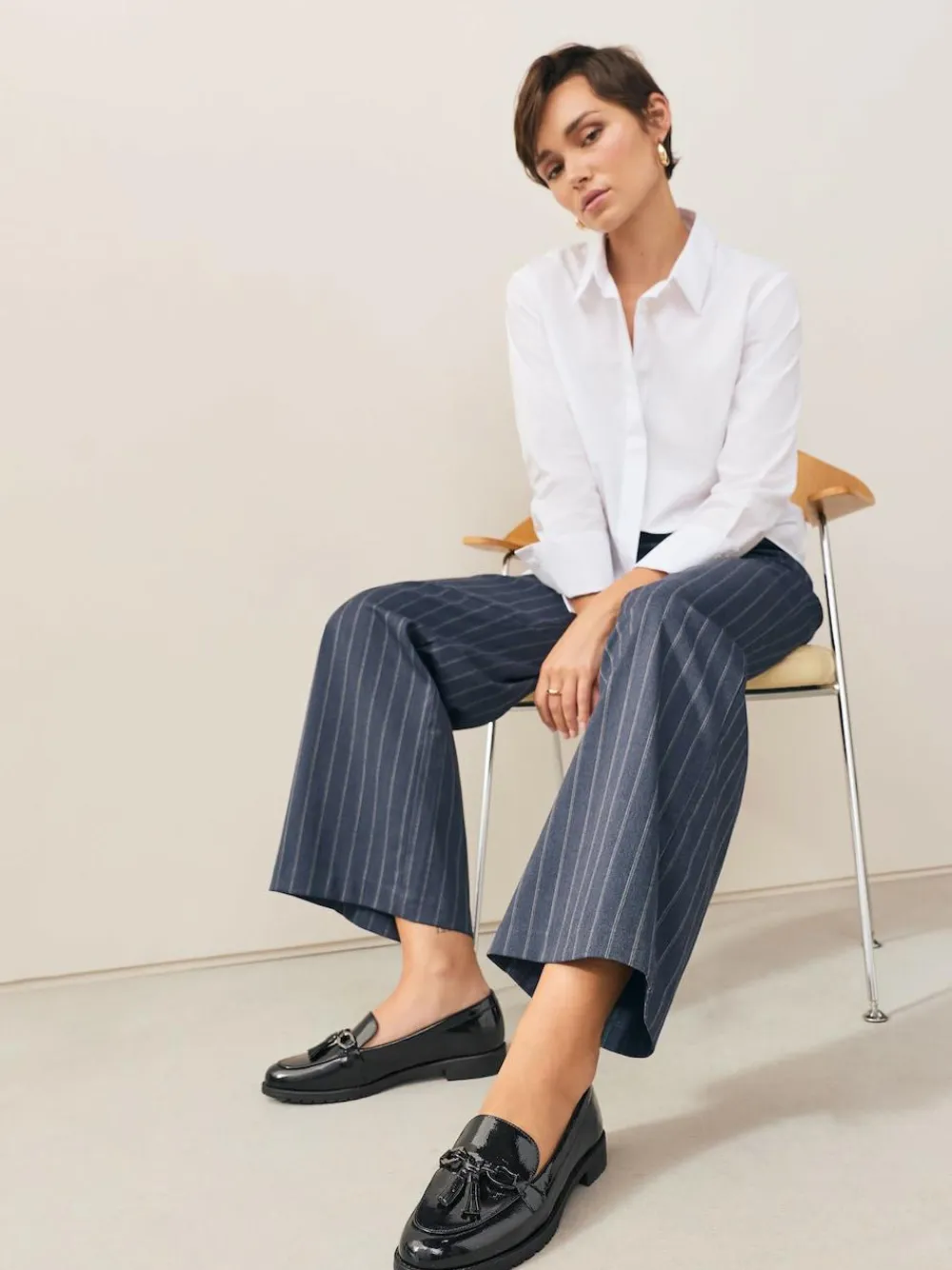 Hot Next Patent Tassel Hardware Detail Loafers Navy Patent