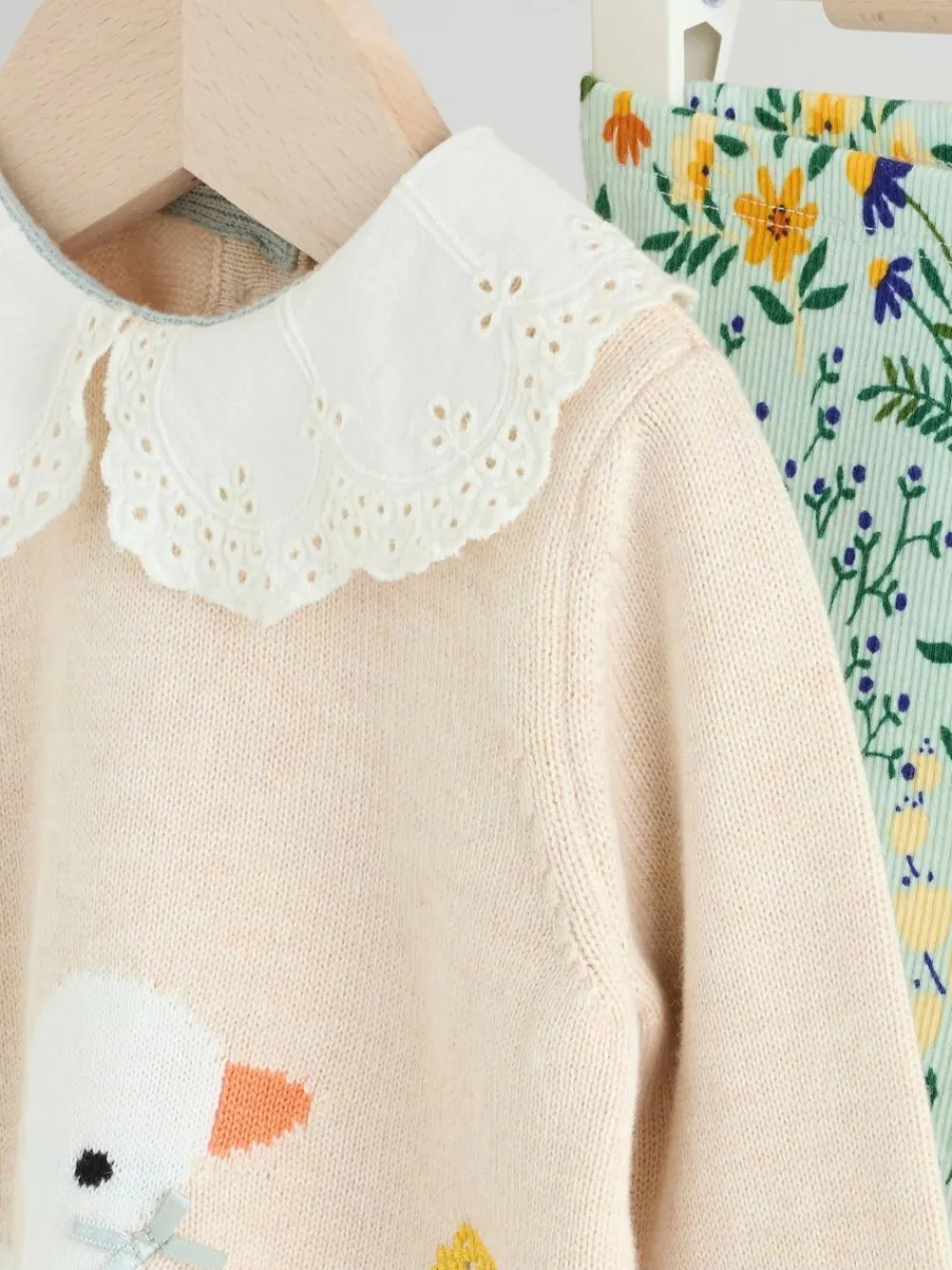 Best Next Neutral Duck/ Sage Ditsy Baby Knitted Jumper and Leggings 2 Piece Set (0mths-3yrs)