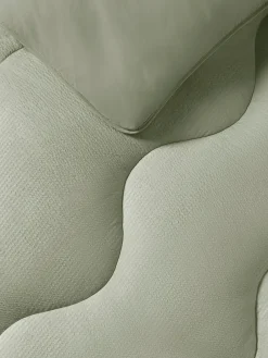 Best Night Lark Green Seersucker Coverless Duvet Set