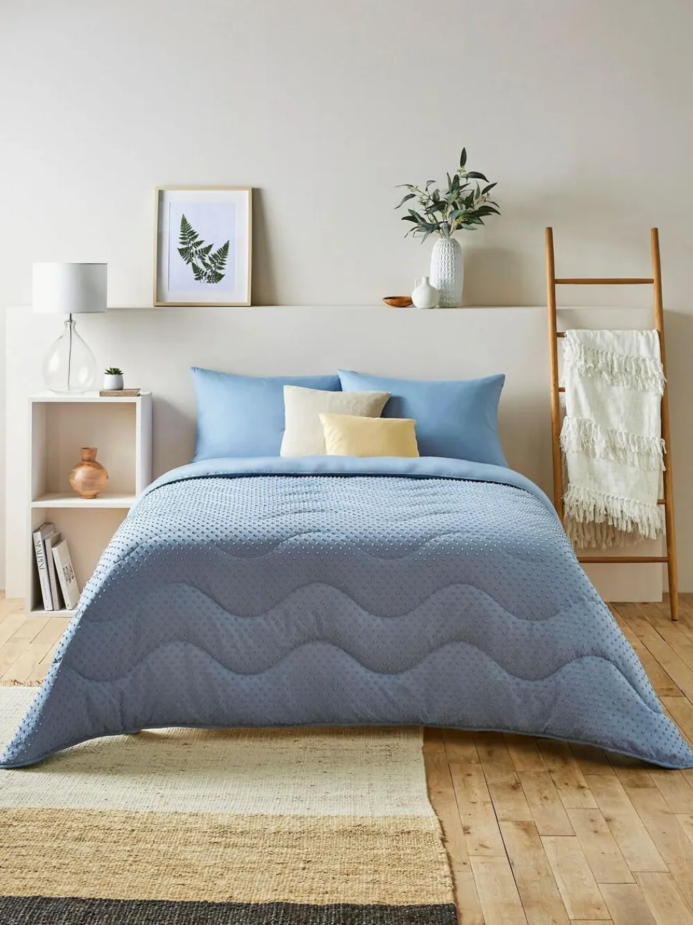 Discount Night Lark Tufted Dot Coverless 4.5 Tog Duvet and Pillowcase Set Dusk Blue