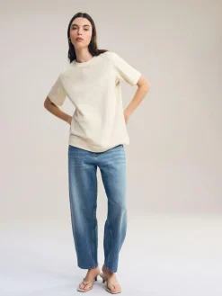 Hot Next Oatmeal Cream Heavyweight Short Sleeve Crew Neck T-Shirt