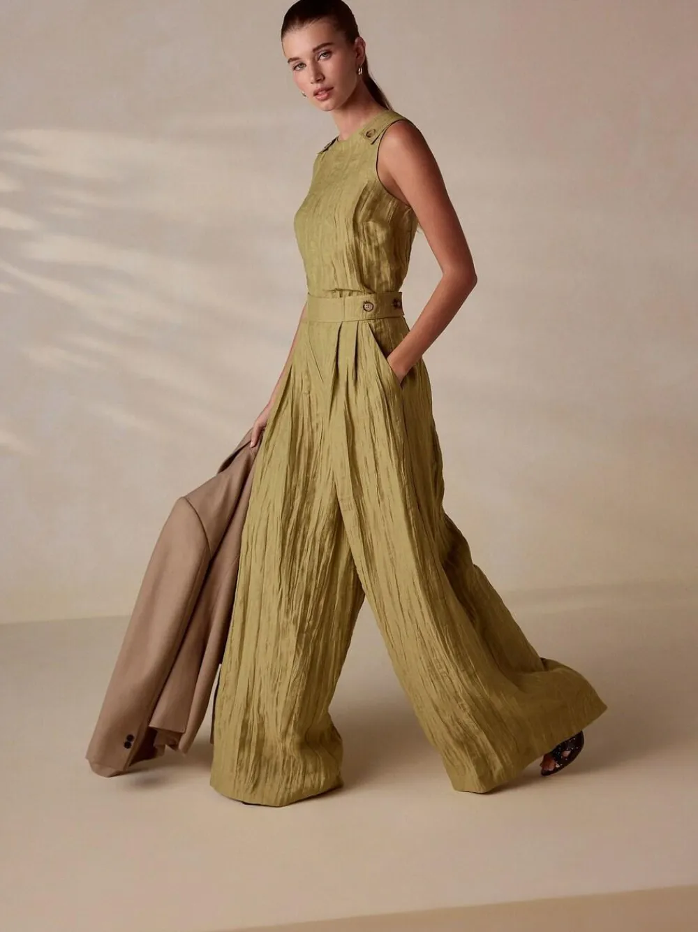 Sale Next Olive Green N. Premium Linen Rich Shell Top