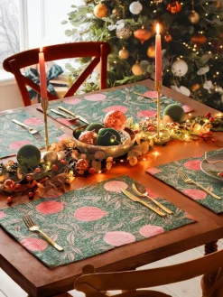 Paoletti Set of 4 Green Pomegranate Christmas Table Placemats & Large Table Runner^ Table Linen, Placemats & Coasters