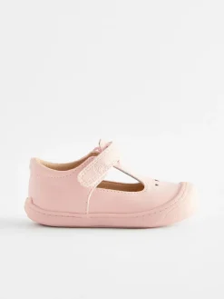 Next Wide Fit (G) Crawler T-Bar Shoes Pink