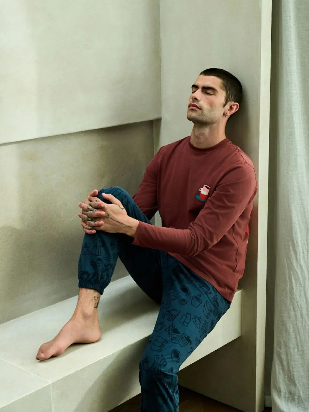 Hot Next Graphic Long Sleeve Jersey Pyjamas Set Red/Blue