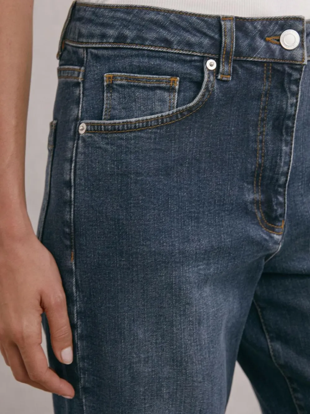 Best Reiss Antique Mid Blue Selin Mid-Rise Straight-Leg Jeans