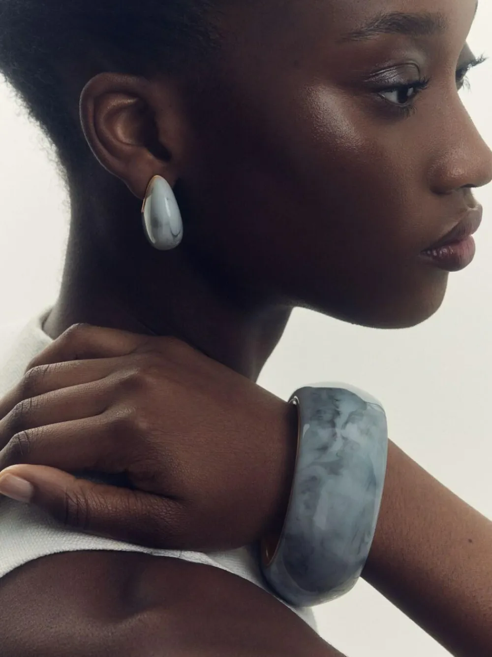 Best Reiss Gold Tone Ciara Curve Marble Bangle