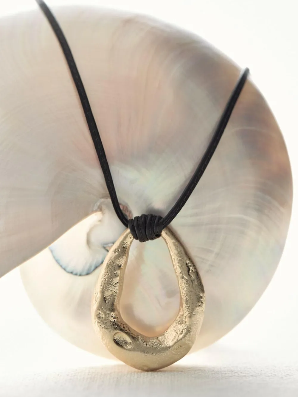 Reiss Gold Tone Momo Molten Link Pendant Necklace^Women Jewellery