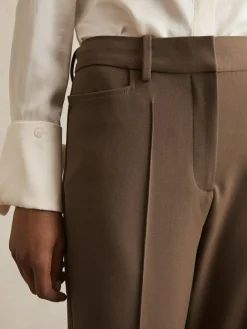 Reiss Gabi Petite Flared Suit Trousers^Women Suits & Tailoring