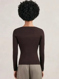 Reiss Tilly Chain-Detail Keyhole Knit Top^Women Tops & T-Shirts|Knitwear