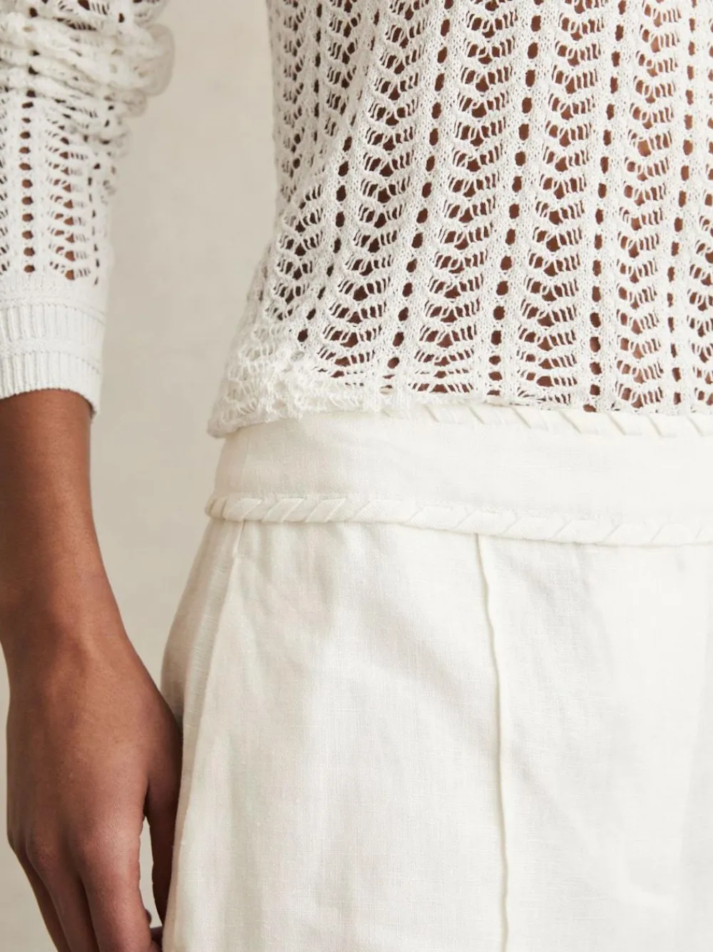 Reiss Fawn Linen Whipstitch Shorts^Women Shorts