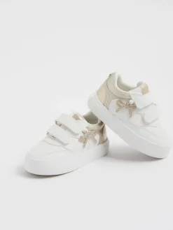 River Island White Girls Bow Charm Trainers^ Sneakers|Sneakers
