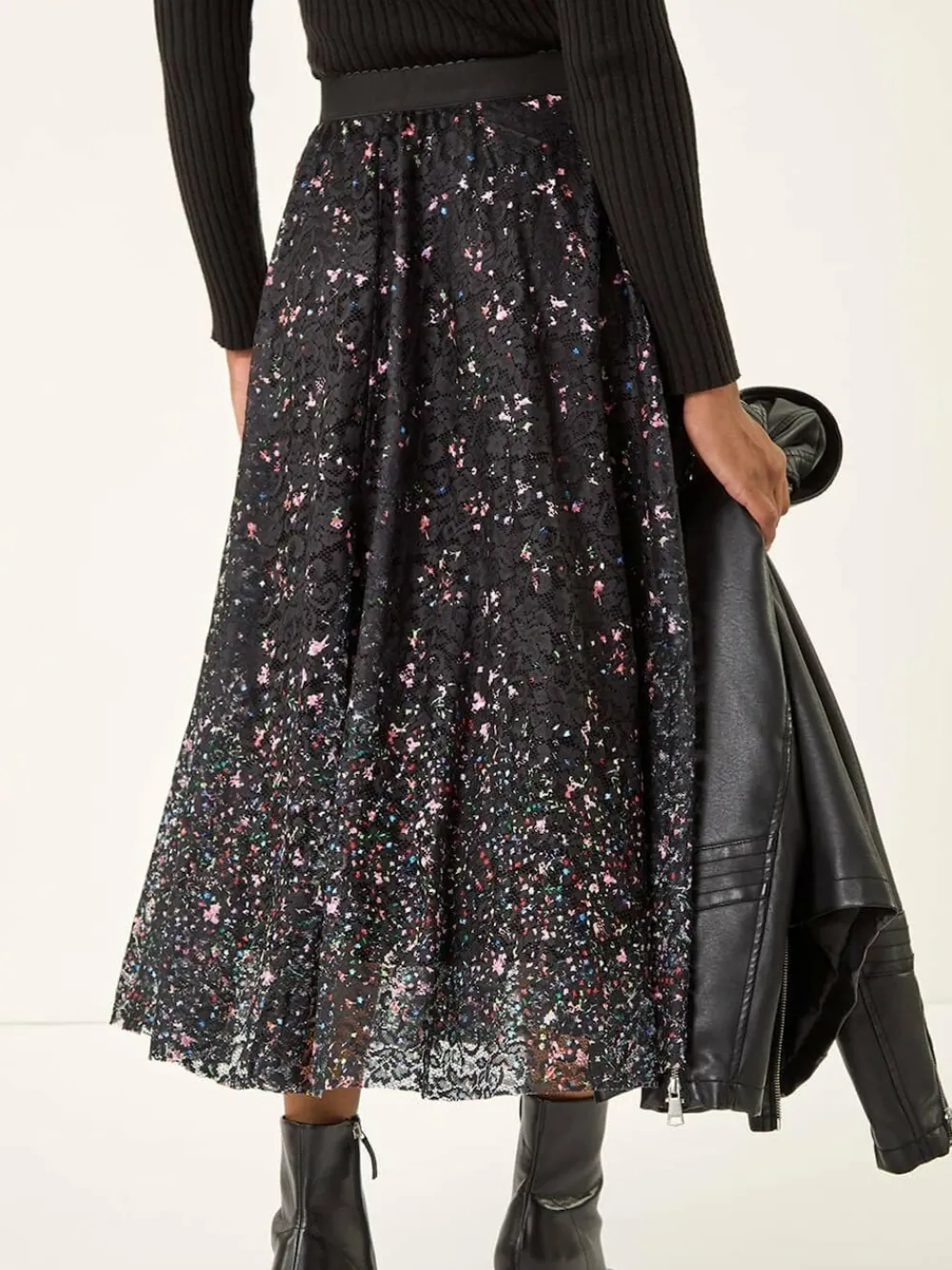 Roman Black Printed Lace Overlay Skirt^Women Skirts