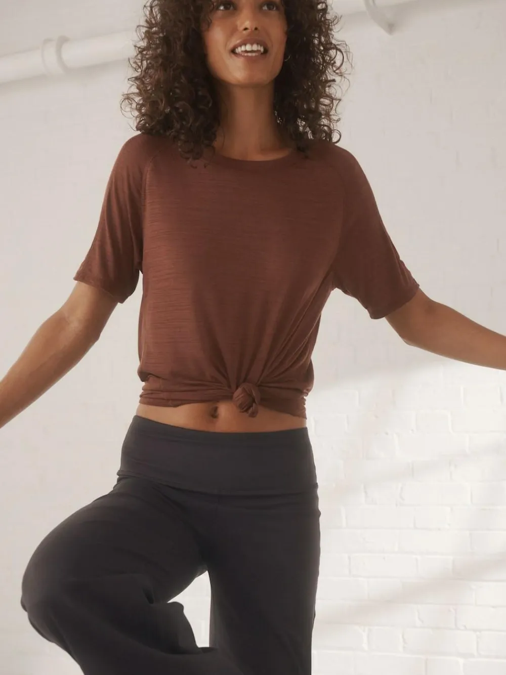 New Next Active Crew Neck Lightweight Short Sleeve T-Shirt Rust Brown