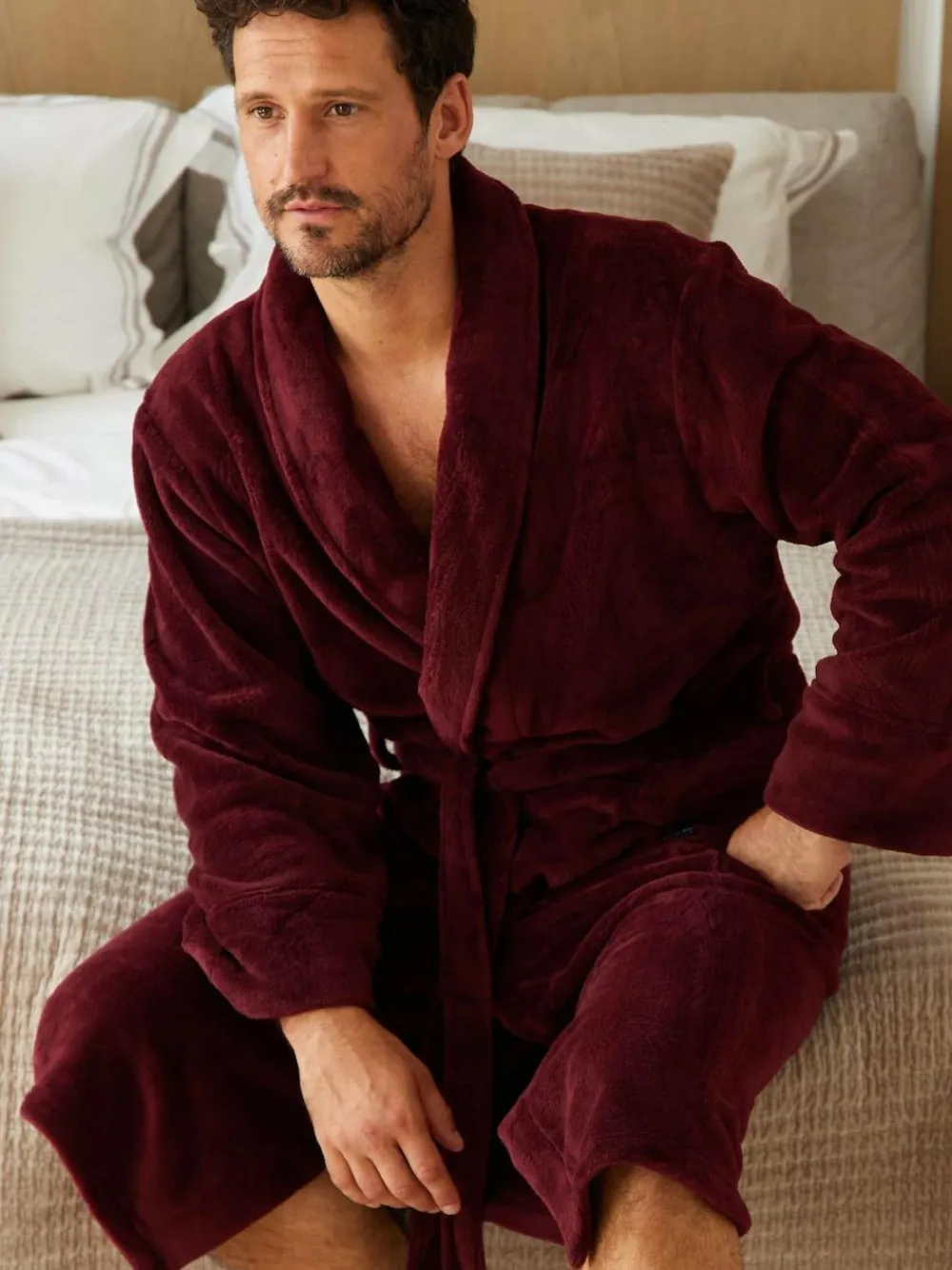Online Savile Row Company Red Lightweight Soft Fleece Dressing Gown