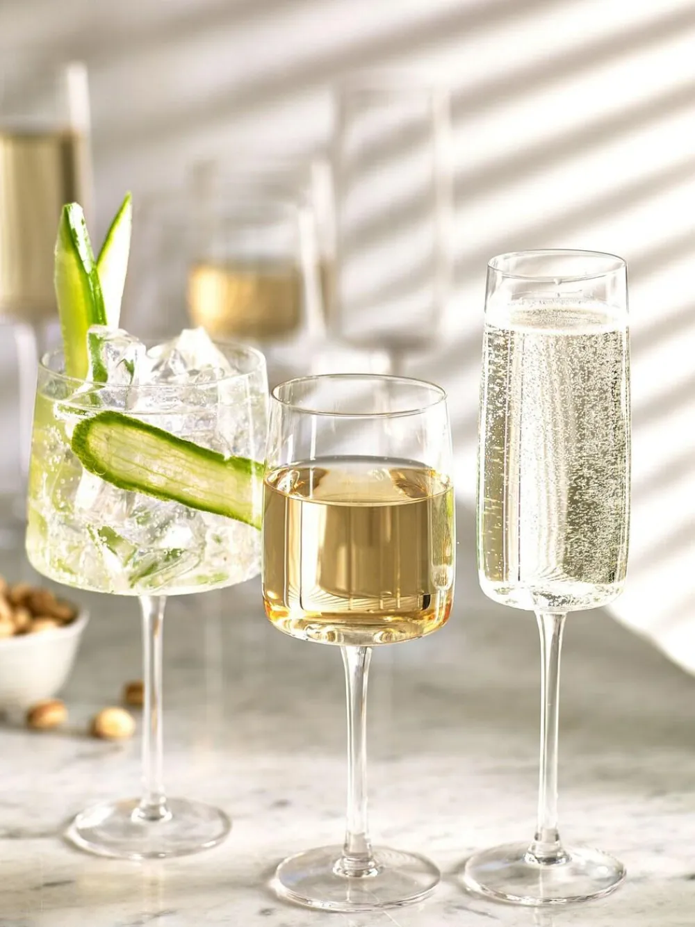 Next Set of 4 Clear Angular Champagne Flutes^ Glassware