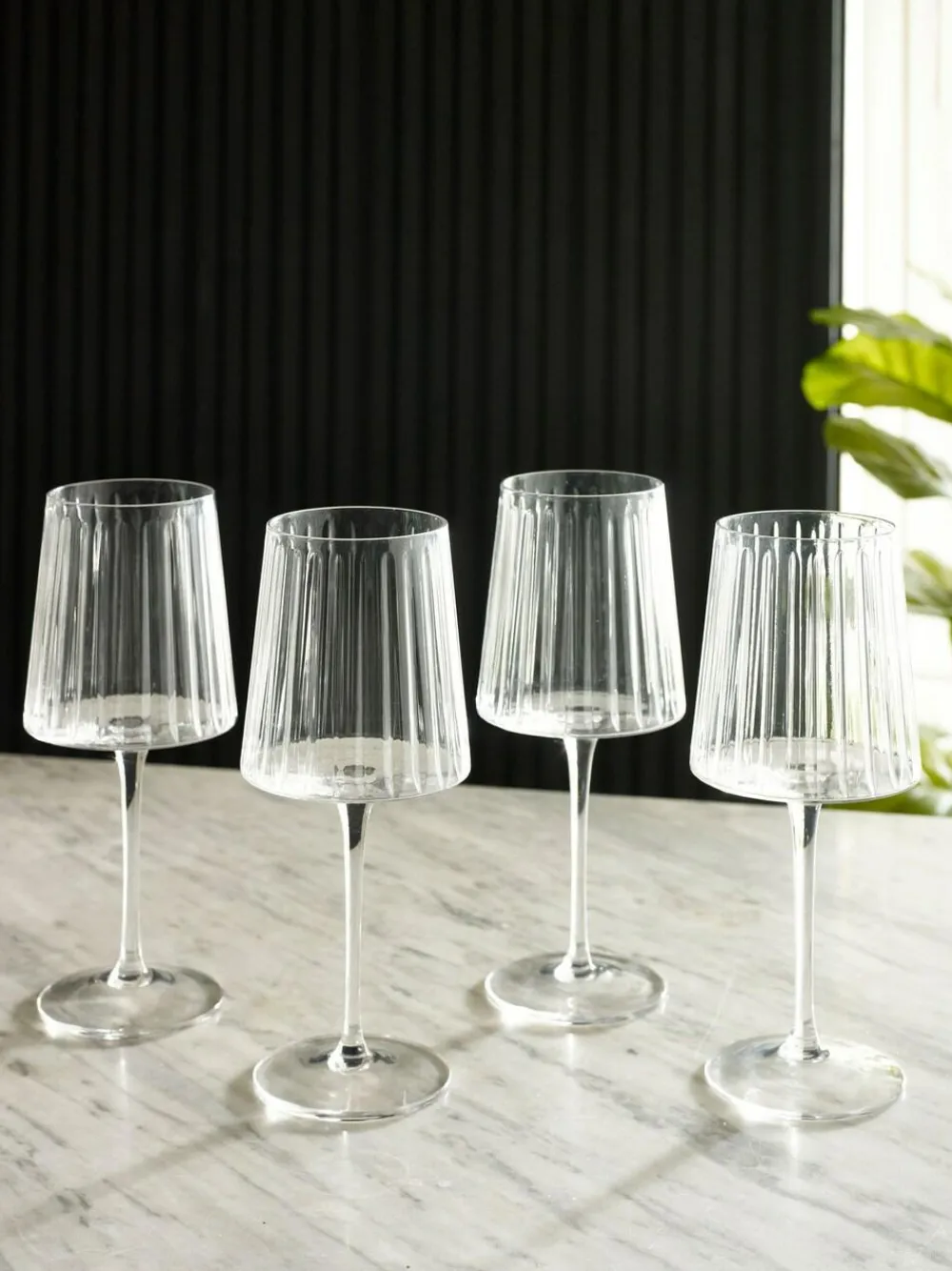 Sale Next Set of 4 Collins Wine Glasses Clear