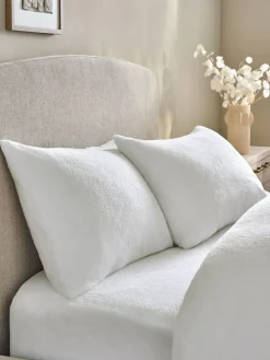 Outlet Next Set of 2 White Teddy Fleece Pillowcases