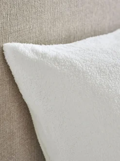 Outlet Next Set of 2 White Teddy Fleece Pillowcases