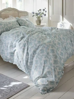 Outlet Shabby Chic by Rachel Ashwell® Boudoir Beauty Petite Ruffle Duvet Cover and Pillowcase Set