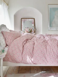 Clearance Shabby Chic by Rachel Ashwell® Flat Piped 200 Thread Count Duvet Cover and Pillowcase Set Vintage Ditsy Pink