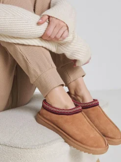 Discount Simply Be Brown Wide Fit Wide Fit Embriodery Full Mules Brown Slippers