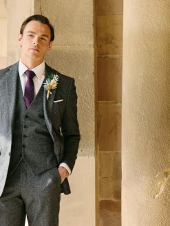 Skopes Fox Textured Suit Waistcoat^ Vests