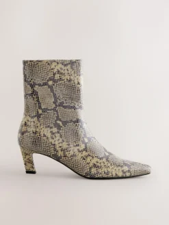 Next Forever Comfort® Chisel Toe Heeled Ankle Boots^Women Wide Fit & Extra Wide Fit