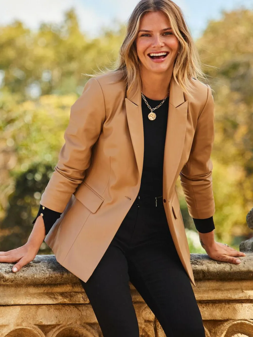 Sosandar Faux Leather Blazer^Women Blazers|Suits & Tailoring