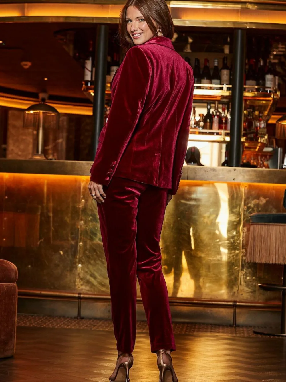 Sosandar Red Velvet Tailored Blazer^Women Blazers|Suits & Tailoring