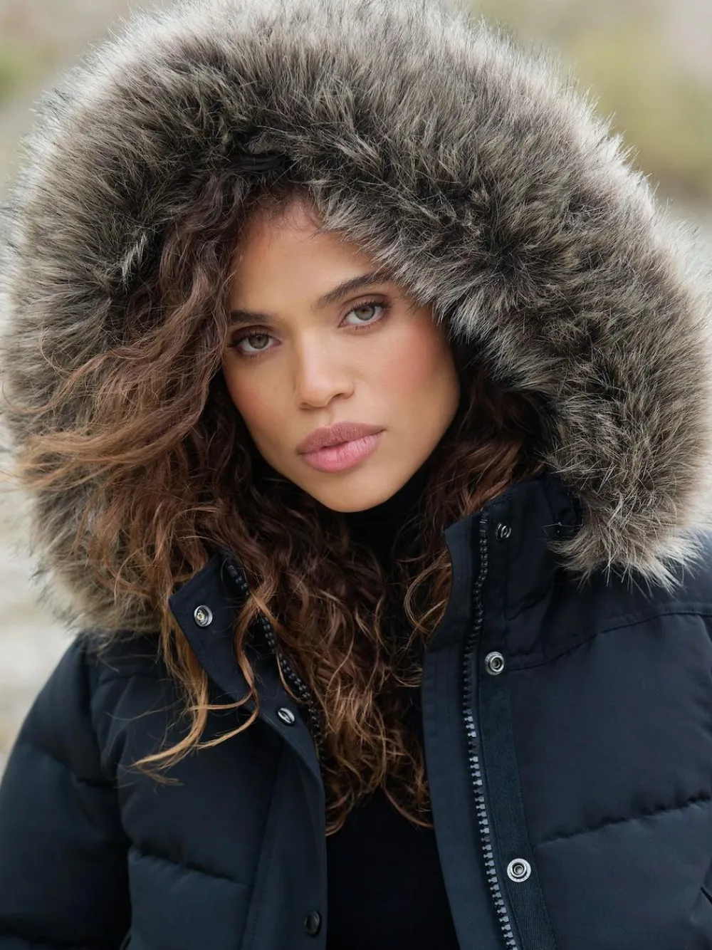 Superdry Black Everest Hooded Bomber Jacket^Women Coats & Jackets|Coats & Jackets