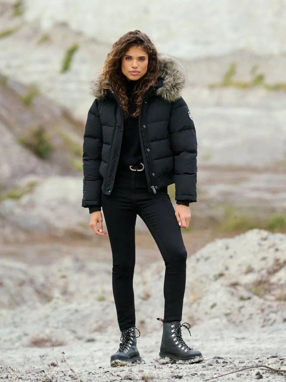Superdry Black Everest Hooded Bomber Jacket^Women Coats & Jackets|Coats & Jackets