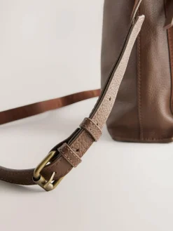 New Next Tan Brown Leather Pocket Messenger Bag