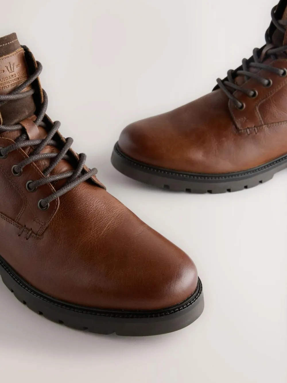 Outlet Next Leather Zip-Up Borg Lined Boots Tan Brown