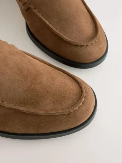 New Next Suede Round Toe Clean Loafers Tan Brown