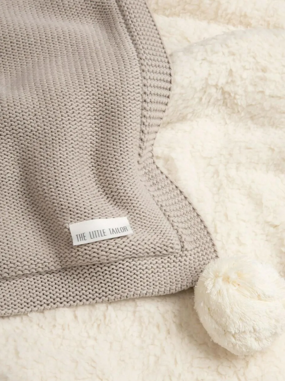 The Little Tailor Baby Natural Pom Pom Plush Lined Blanket^ Nursery Bedding|Blankets