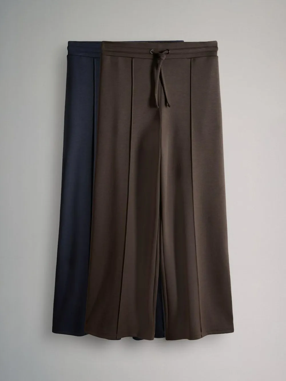 The Set Modal Straight Leg Joggers 2 Pack Navy Blue/Chocolate Brown