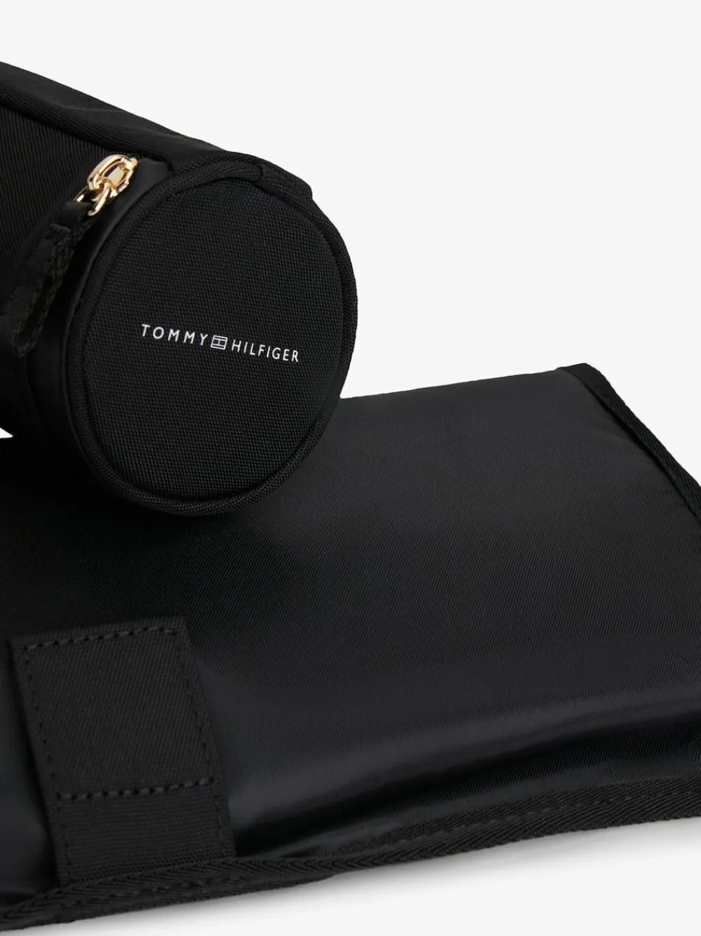 Tommy Hilfiger Black Essential Changing Bag^BOY Bags