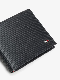 Clearance Tommy Hilfiger Blue Flag Bifold Leather Credit Card Wallet